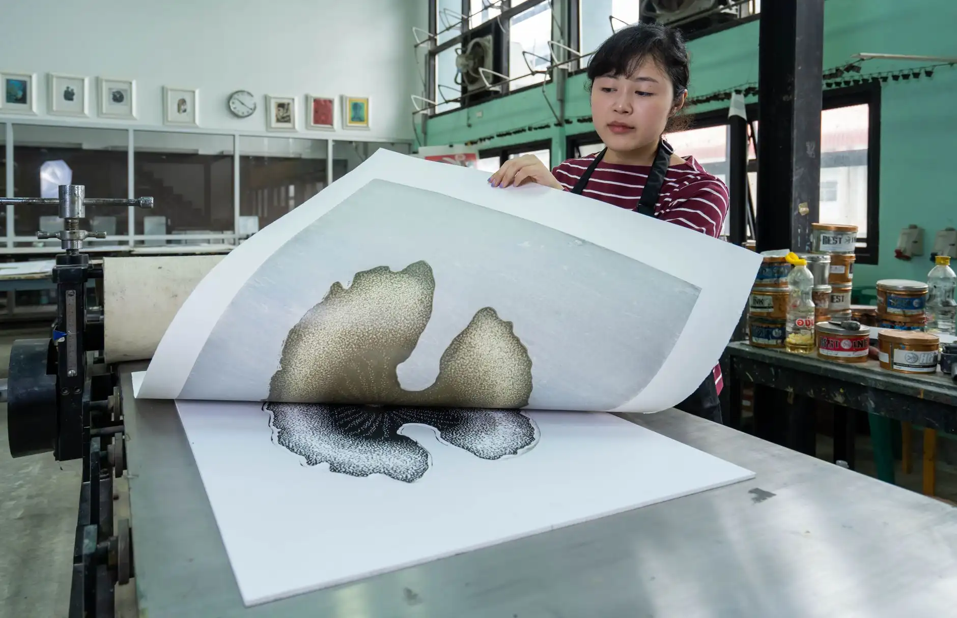 菏泽广告条幅定制流程及锦旗制作工艺详解正文配图 1