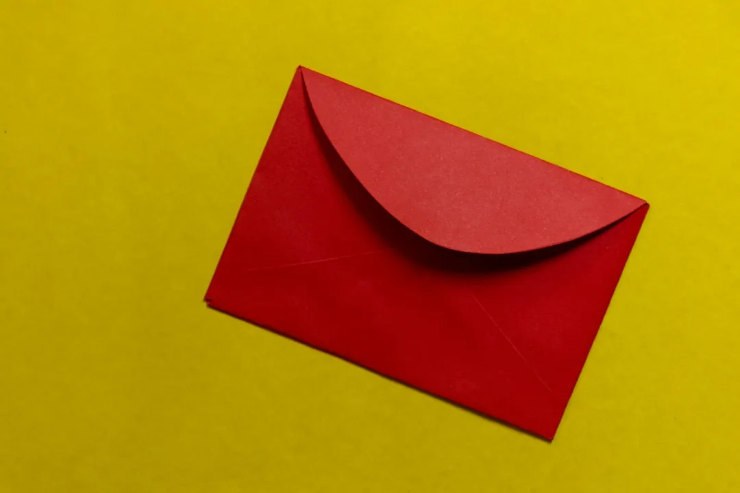 广告条幅与锦旗制作工艺解析：材质选择与印刷技术要点说明